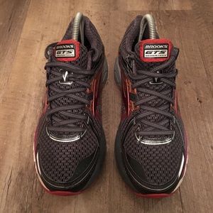 Brooks Womens Sz8.5 Adrenaline GTS17 Running Shoes